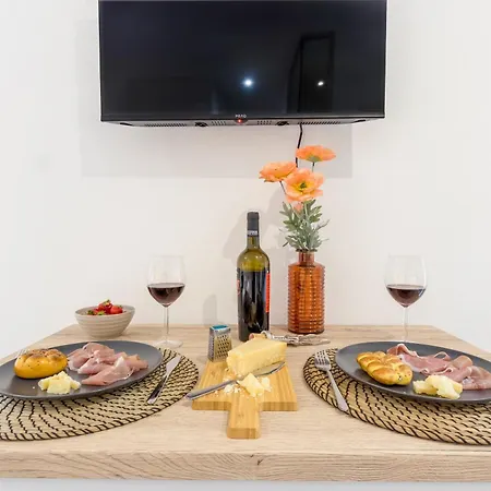 Appartement Vista Duomo, 4 Persone, Wifi, Aria Condizionata, Smart Tv Parma