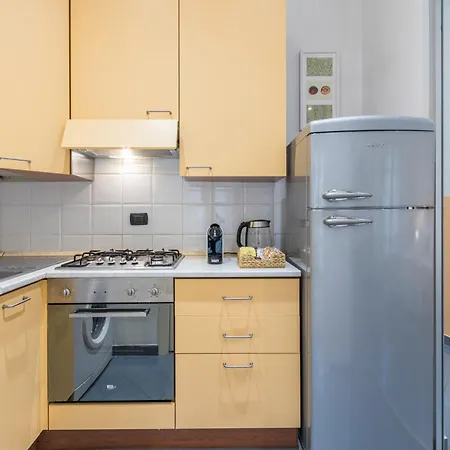 Vista Duomo, 4 Persone, Wifi, Aria Condizionata, Smart Tv Parma