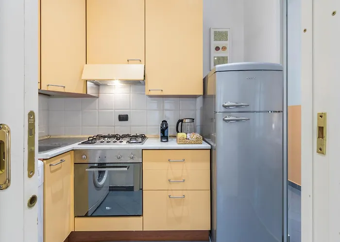 Vista Duomo, 4 Persone, Wifi, Aria Condizionata, Smart Tv Parma